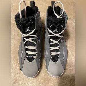 Men’s Jordan 7